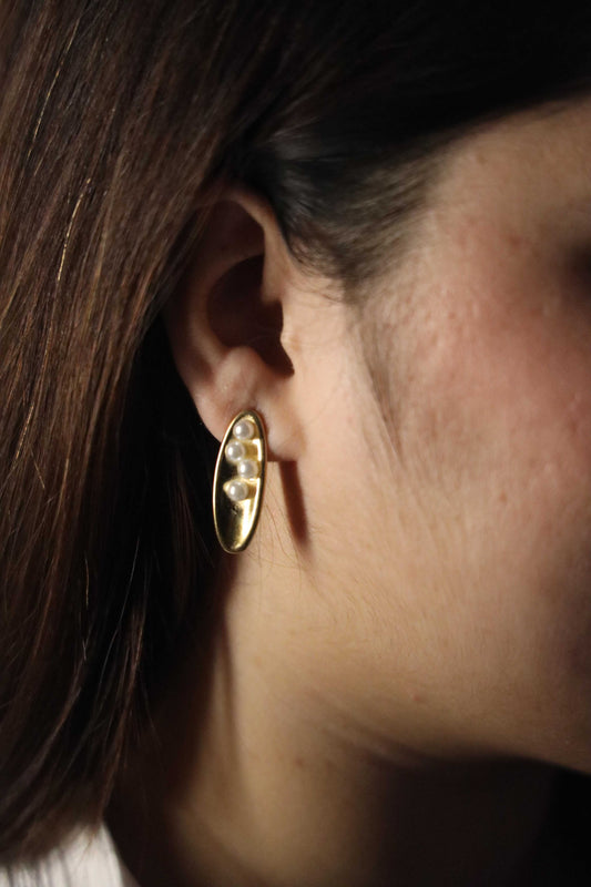 Pearls on the Boat Earrings